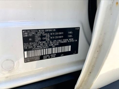 Used 2021 Toyota Venza XLE w/ Softex Package AWD/4WD image 33