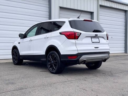 Used 2019 Ford Escape SE AWD/4WD image 8