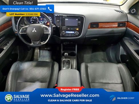 Used 2015 Mitsubishi Outlander SE AWD/4WD image 11