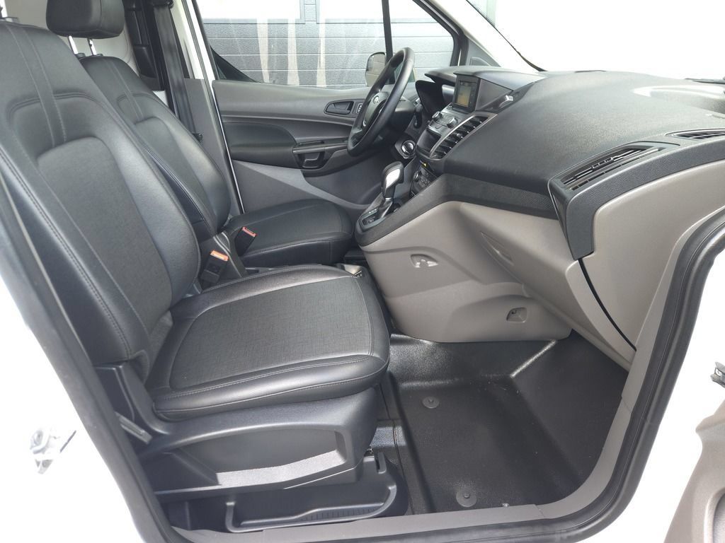 Used 2020 Ford Transit Connect XL FWD image 19