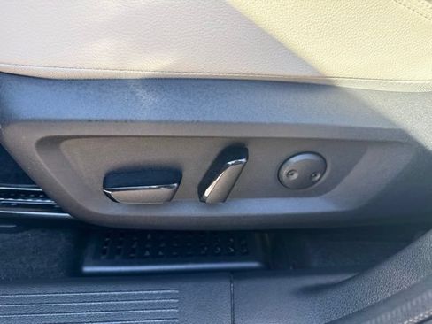Used 2023 Nissan Rogue SL w/ SL Premium Package AWD/4WD image 13