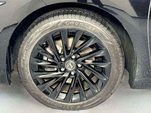 Used 2022 Lexus ES 300h w/ Accessory Package FWD image 32
