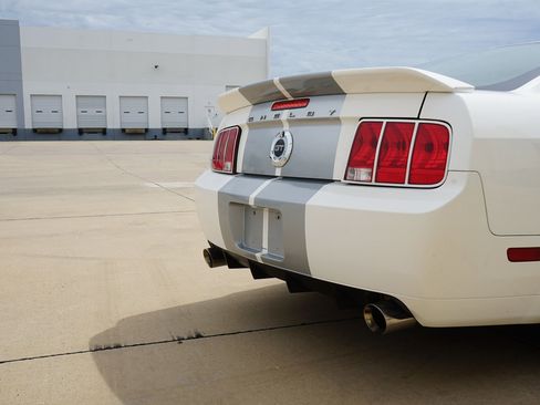 Used 2007 Ford Mustang GT RWD image 35