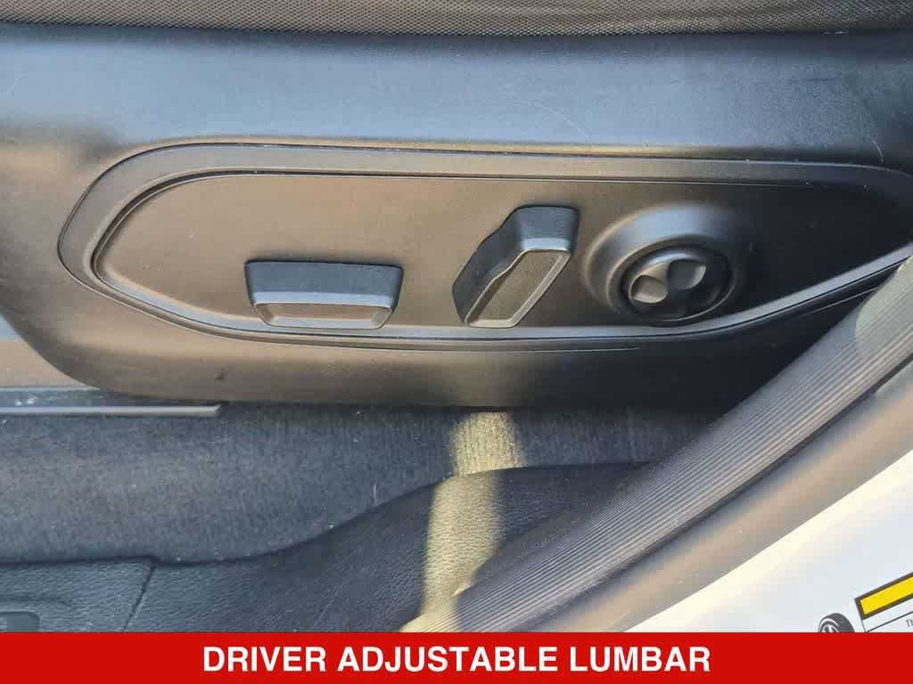 Used 2024 Jeep Grand Cherokee Laredo RWD image 17