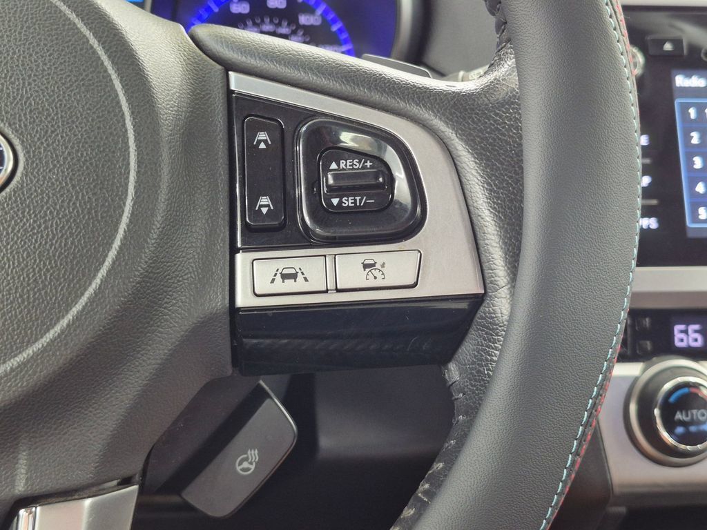Used 2017 Subaru Outback 2.5i Touring AWD/4WD image 19