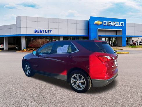 Used 2019 Chevrolet Equinox LT image 3