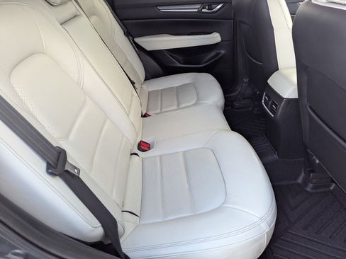 Used 2022 MAZDA CX-5 AWD 2.5 S w/ Premium Package image 16