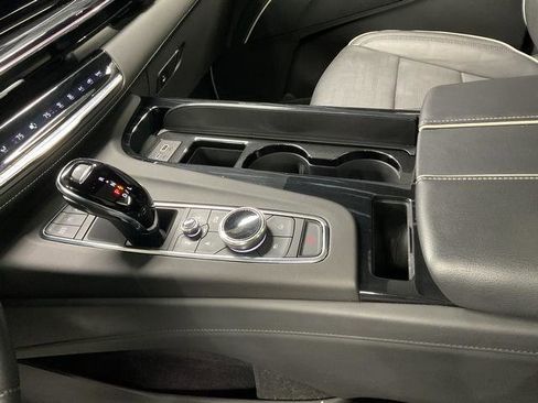 Used 2023 Cadillac Escalade Sport w/ LPO, ONYX Package image 24