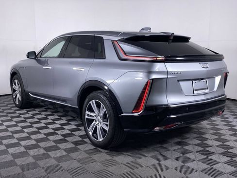 Certified 2024 Cadillac Lyriq Tech AWD/4WD image 18