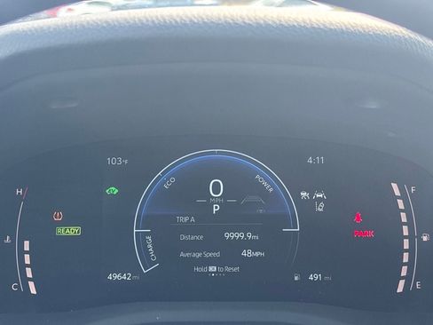 Used 2025 Toyota Camry LE FWD image 8