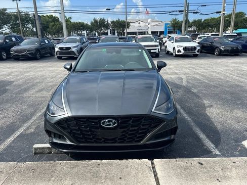 Used 2022 Hyundai Sonata SEL w/ Convenience Package FWD image 2