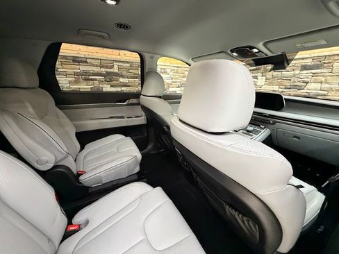 Used 2023 Hyundai Palisade SEL image 31
