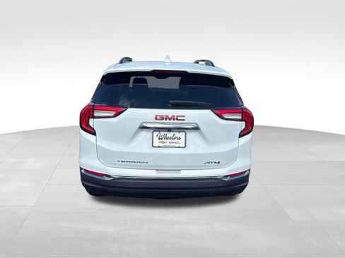 Used 2023 GMC Terrain AT4 w/ Tech Package AWD/4WD image 4