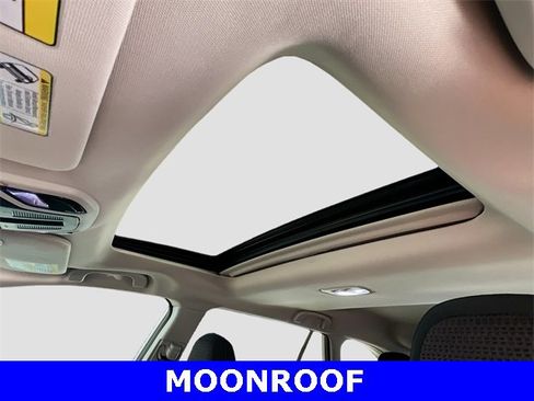 Certified 2025 Subaru Outback Premium w/ Popular Package #1A image 7