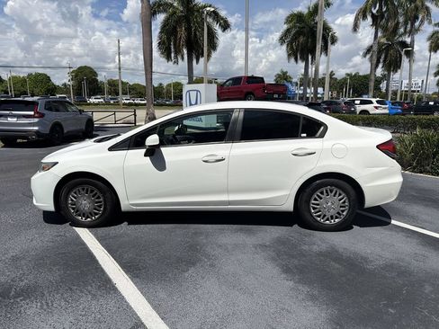 Used 2013 Honda Civic LX image 5