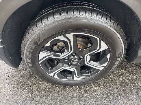 Used 2019 Honda CR-V Touring image 15