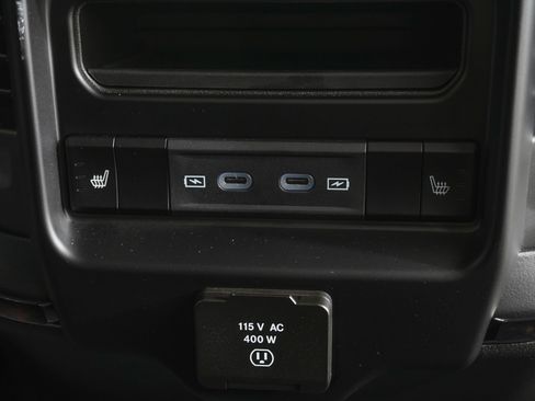 Used 2026 RAM 3500 Limited AWD/4WD image 11