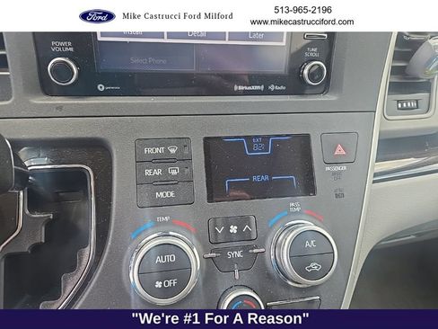 Used 2020 Toyota Sienna XLE FWD image 9