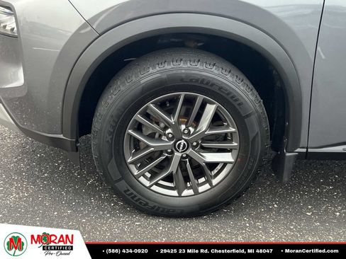 Used 2022 Nissan Rogue S FWD image 9