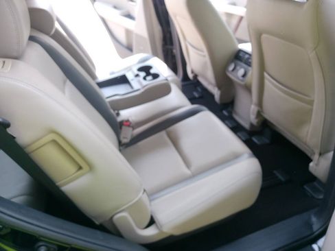 Used 2009 MAZDA CX-9 Grand Touring w/ Moonroof & Bose Audio Pkg AWD/4WD image 18