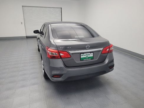 Used 2018 Nissan Sentra S FWD image 6