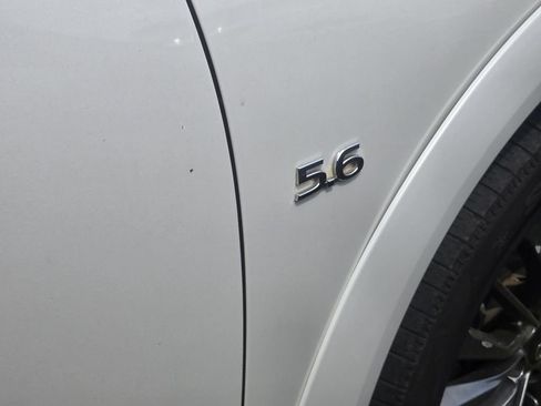 Used 2019 INFINITI QX80 Luxe w/ 22" Wheel Package AWD/4WD image 8