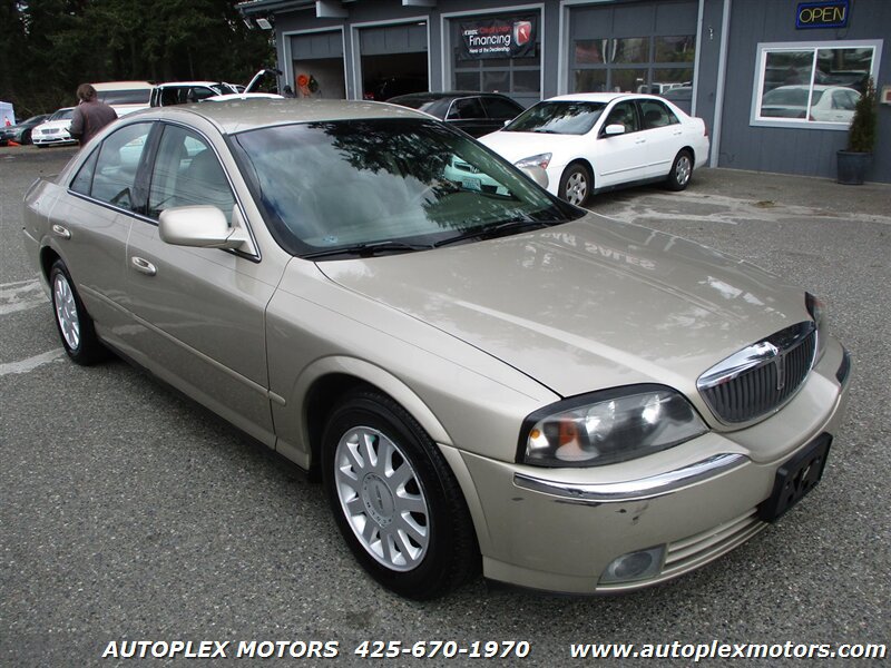 Used 2004 Lincoln LS RWD image 1