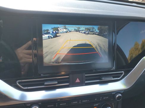 Used 2020 Kia Niro LXS image 28