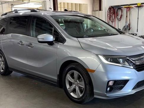 Used 2018 Honda Odyssey EX-L image 4