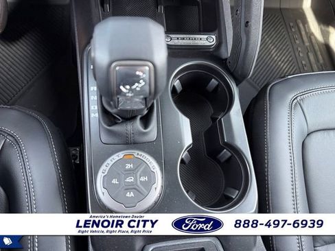 New 2026 Ford Bronco Outer Banks w/ Sasquatch Package AWD/4WD image 28