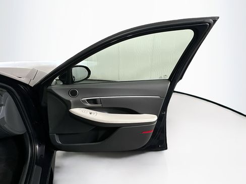 Used 2025 Hyundai Sonata SEL image 29