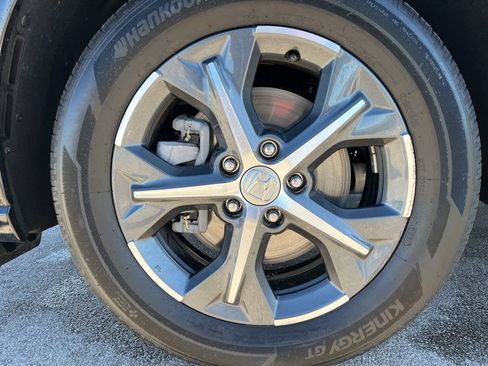 Certified 2025 Honda HR-V EX-L image 11