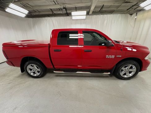 Used 2014 RAM 1500 Express image 10