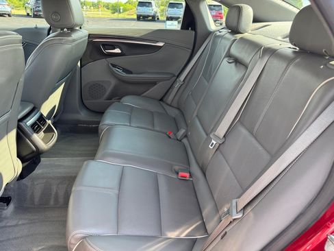 Used 2015 Chevrolet Impala LTZ FWD image 6