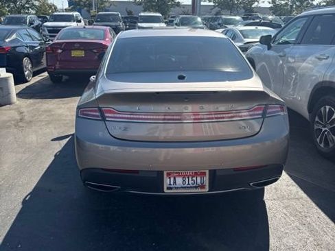 Used 2019 Lincoln MKZ Reserve FWD image 6
