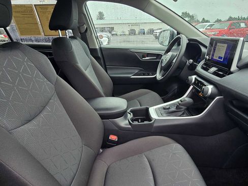 Certified 2025 Toyota RAV4 XLE image 12