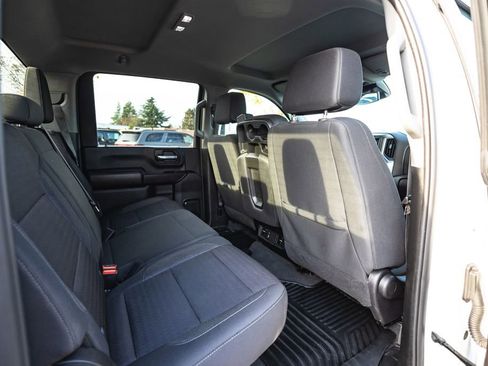 Used 2024 Chevrolet Silverado 2500 Custom w/ Custom Value Package image 30