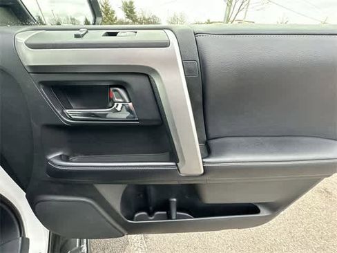 Used 2019 Toyota 4Runner SR5 image 22