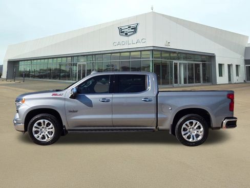 Used 2024 Chevrolet Silverado 1500 LTZ AWD/4WD image 3
