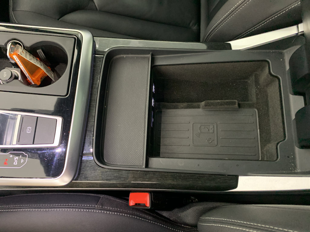 Used 2019 Audi Q8 Premium w/ Convenience Package AWD/4WD image 27