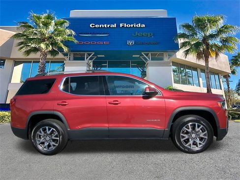 Used 2023 GMC Acadia SLT image 4