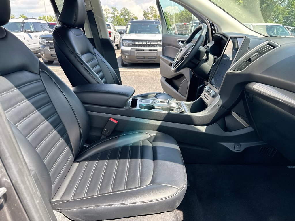 Used 2024 Ford Edge SEL AWD/4WD image 21