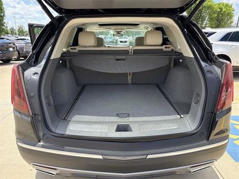 New 2025 Cadillac XT5 Premium Luxury image 18