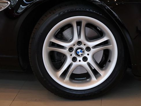 Used 2001 BMW Z8 RWD image 10