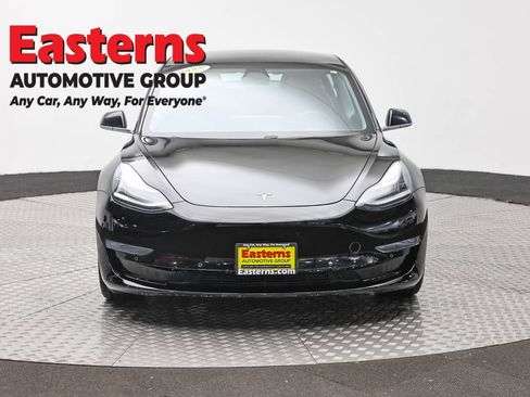 Used 2018 Tesla Model 3 Long Range AWD/4WD image 2