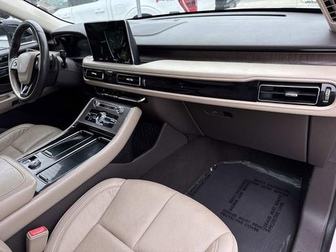 Used 2022 Lincoln Aviator Reserve image 13