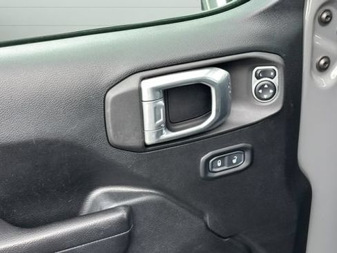 Used 2021 Jeep Wrangler Unlimited Sport AWD/4WD image 19