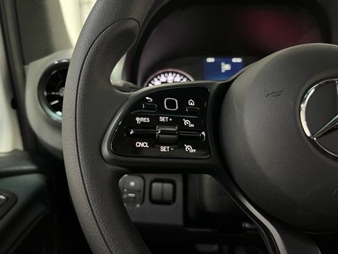 Used 2023 Mercedes-Benz Sprinter 3500 image 7