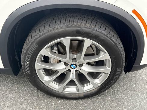 Certified 2024 BMW X5 sDrive40i w/ Parking Assistance Package RWD image 12