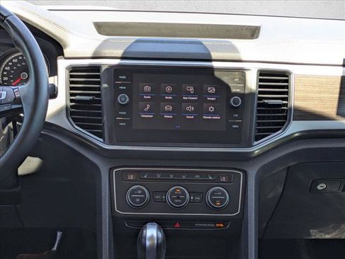 Used 2019 Volkswagen Atlas SE w/ Towing Package FWD image 14